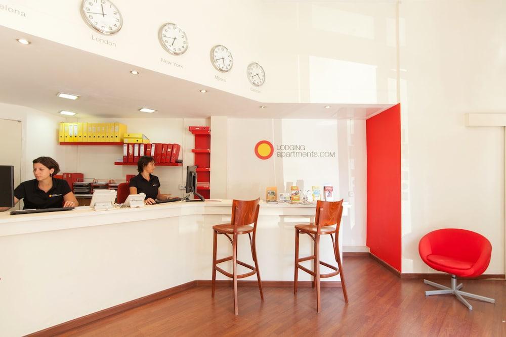 Lodging Apartments City Center-Eixample Barcelone Extérieur photo