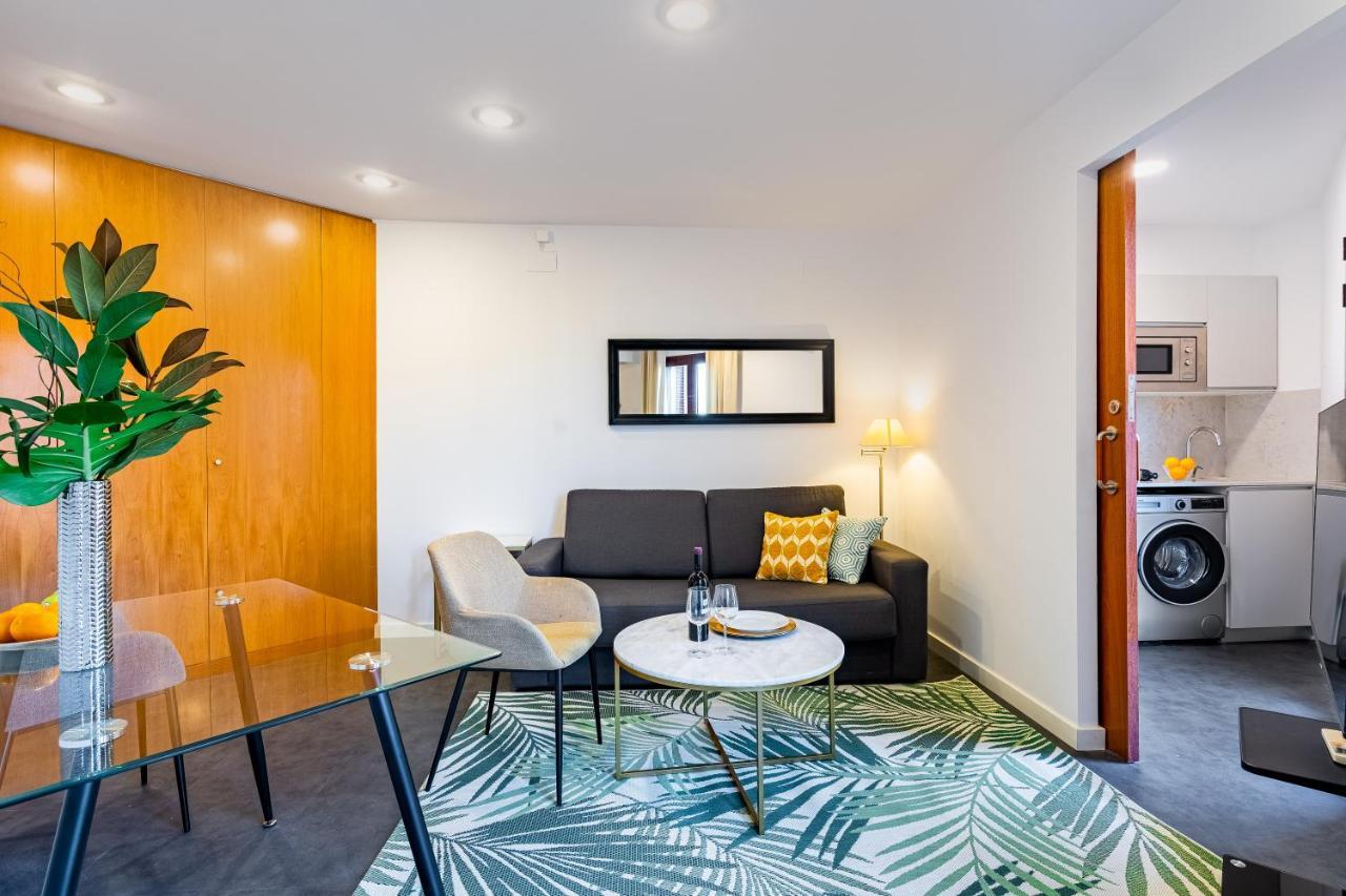 Lodging Apartments City Center-Eixample Barcelone Extérieur photo
