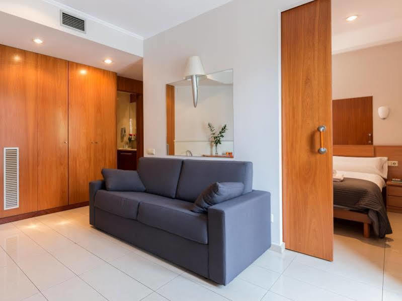 Lodging Apartments City Center-Eixample Barcelone Extérieur photo